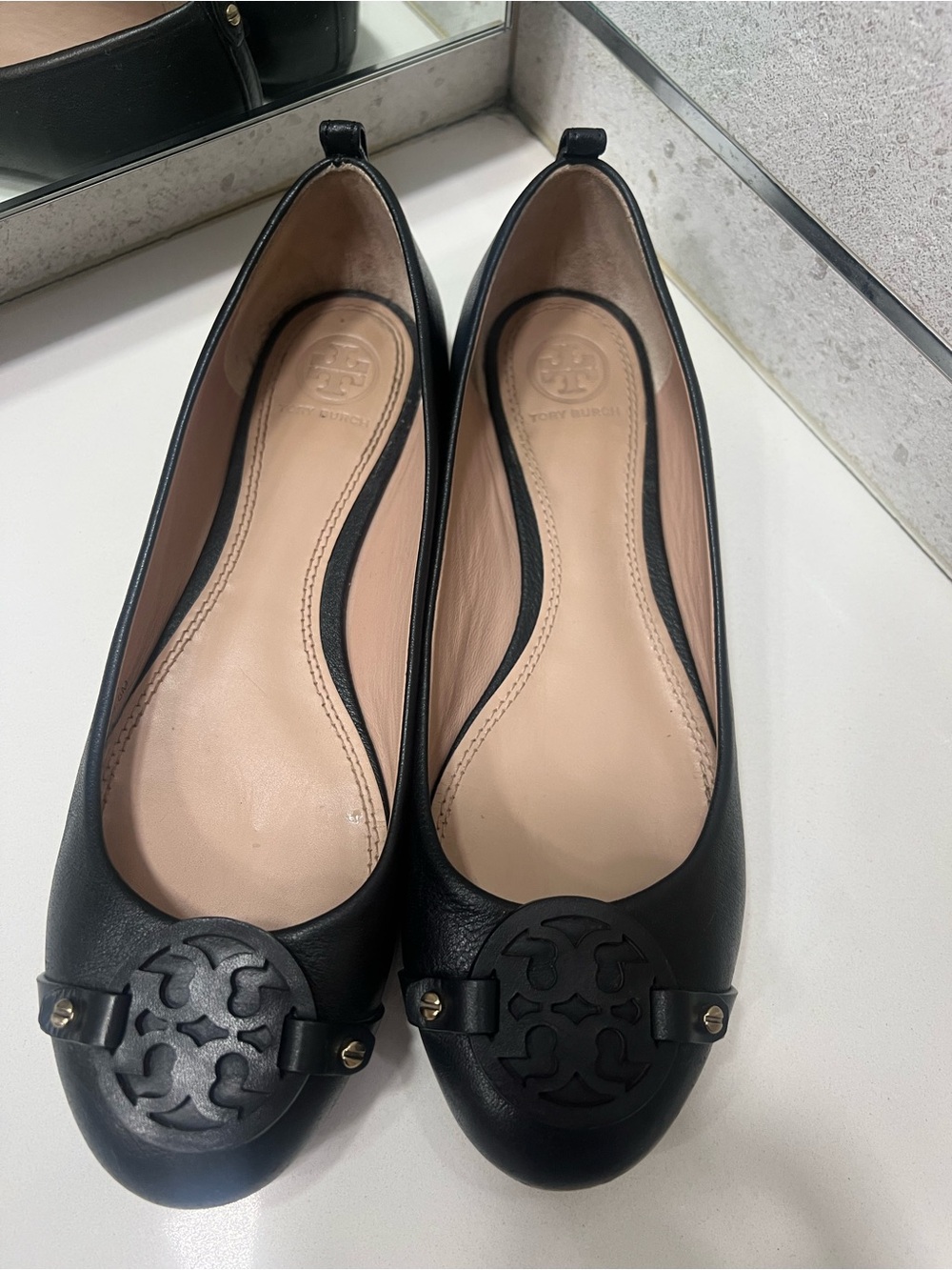 Tory Burch Black Leather Logo Round-Toe Ballet Flats